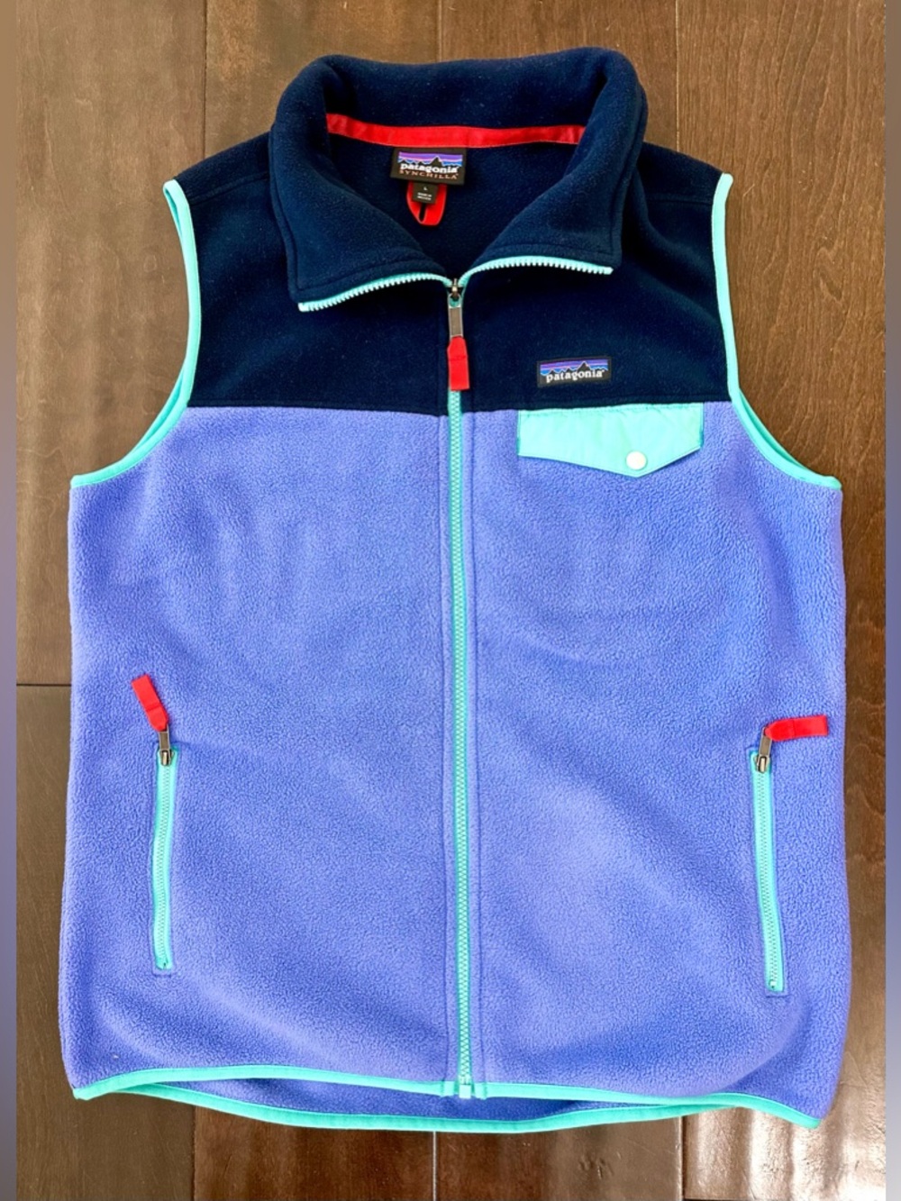 Patagonia Women's Snap T Vest Fleece- Full Zip - Picture 3 of 5